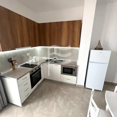 Sunny Daze Residences 120m2 Golem (Tirana)