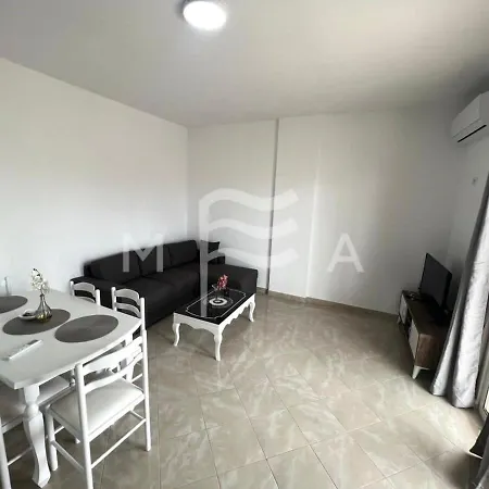 Sunny Daze Residences 120m2 Appartement