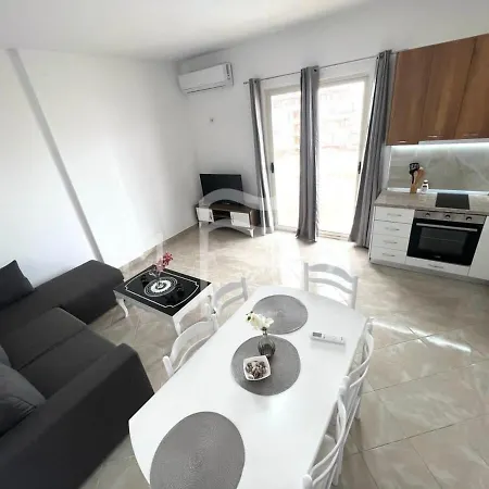 Appartement Sunny Daze Residences 120m2 *