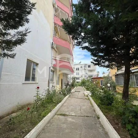 Sunny Daze Residences 120m2 *
